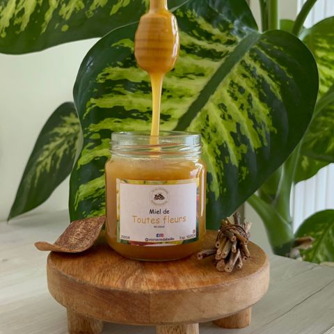 Apprendre davantage sur comment faire du miel crémeux